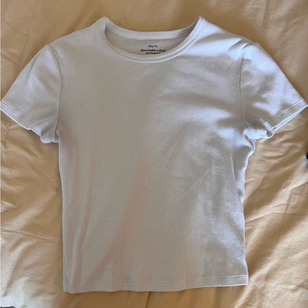 Abercrombie & Fitch Essential Cropped Ribbed Baby in White